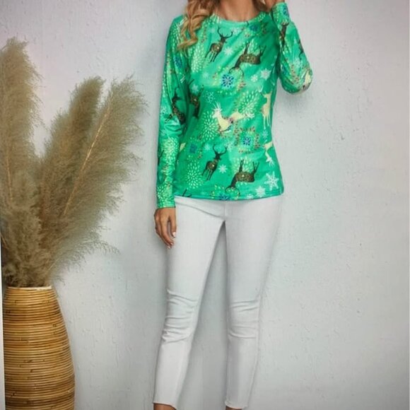 Ladies size Large Green print Christmas Shirt - Picture 4 of 10